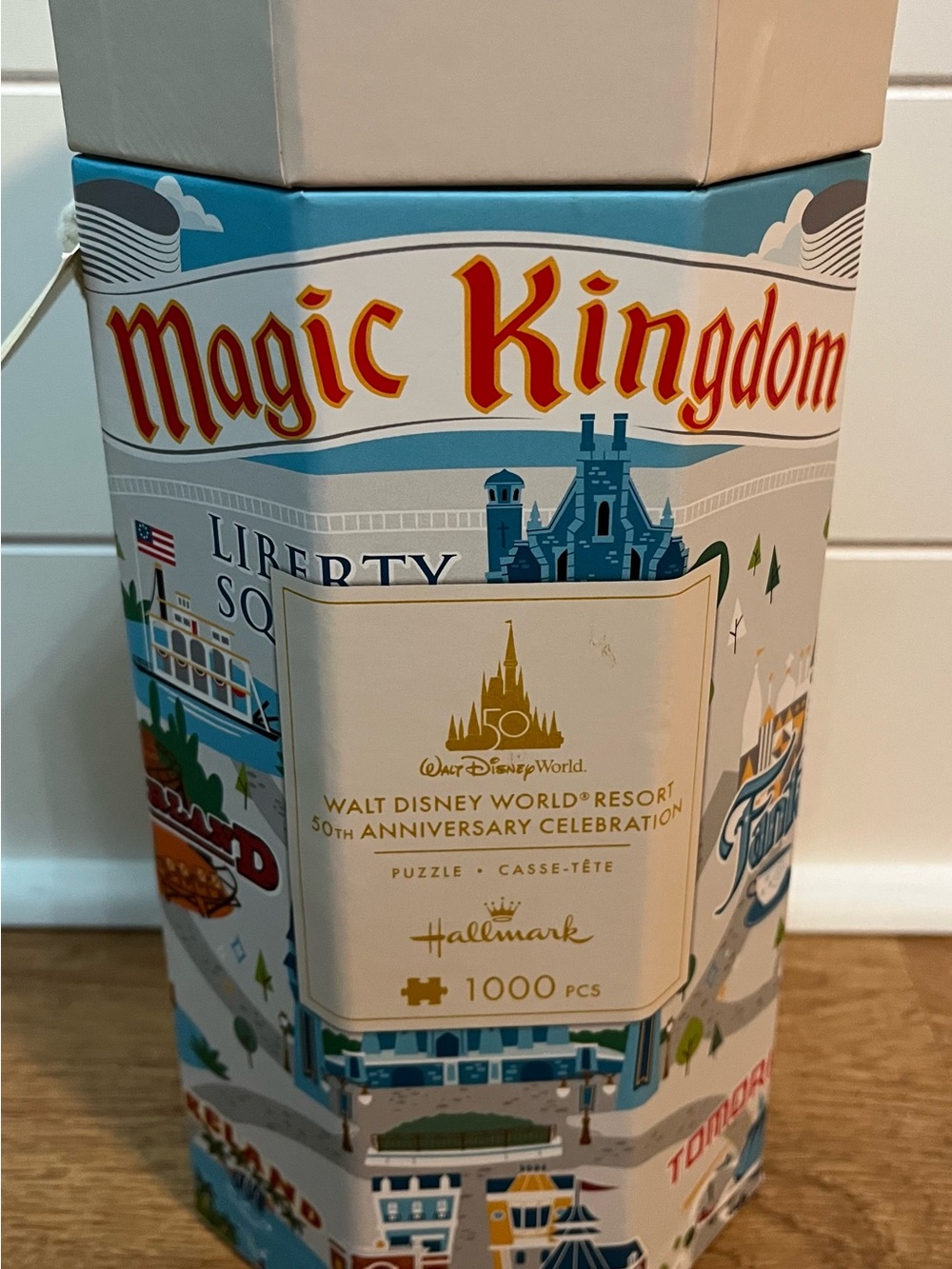 Hallmark Walt Disney World 50th Anniversary Magic Kingdom 1000 piece puzzle
